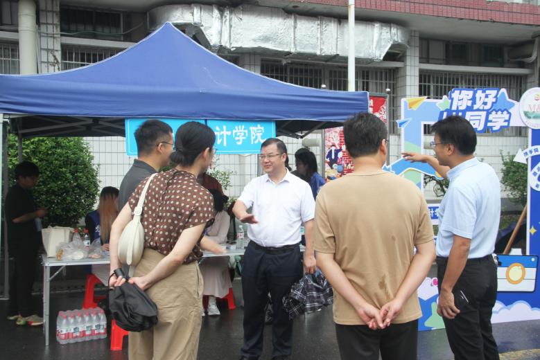 吉首大學(xué)2025級(jí)研究生迎新工作圓滿(mǎn)完成